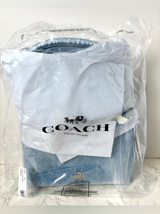 ❌SOLD❌ New Coach Laurel Shoulder Bag in Loved Denim with Charms 2026 - Picture 2 of 13